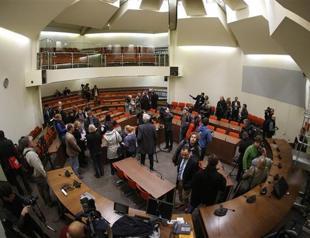 German neo-Nazi murder trial delayed after media access ruling