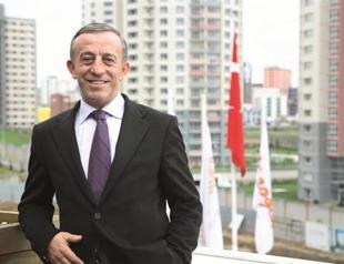 Saudi boss buys 469 flats at $190 million