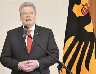 Don’t be afraid of Germans, president tells Europe allies