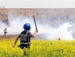 Islamic party calls for a cease-fire after university clashes