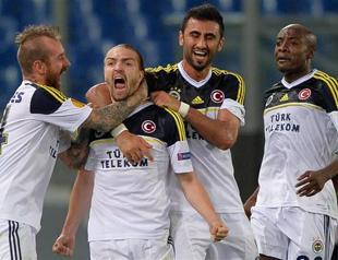 Fenerbahçe set for first-ever European semis after 1-1 draw in Rome