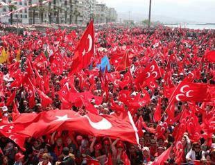 Nationalist party gathers huge crowds in İzmir in reaction to peace process