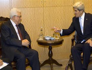 Top US diplomat meets Palestinian President Abbas in Istanbul to push Mideast peace
