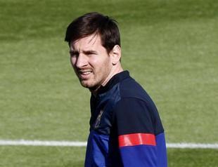 Messi in Barcas squad for Munich