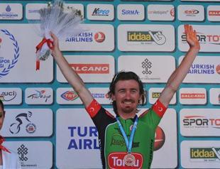 Local boy Sayar on course for Tour of Turkey victory