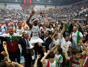 Pınar Karşıyaka cruises to Eurochallenge Cup Final