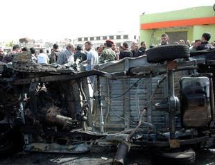 Bomb attack kills Syrian official: TV