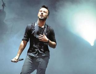 Pain, not joy on Women’s Day, says Turkish pop icon