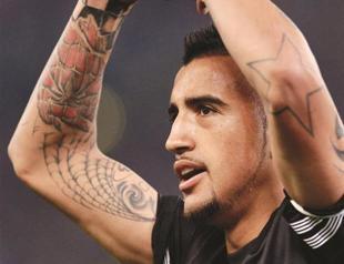 Juventus Vidal goals carry team closer to title with Lazio win