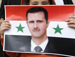 Syrias Assad to speak in rare TV interview