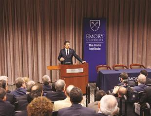 Turkey plans to lure back capital deposited abroad