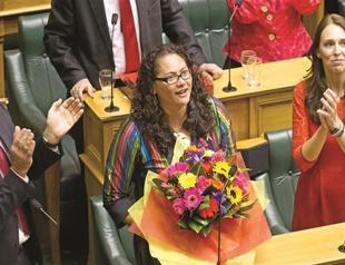 Cheers as New Zealand approves gay marriage