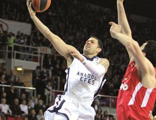 Efes set to fight for the last London ticket