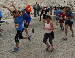 UN cancels Gaza marathon as Hamas bans women runners