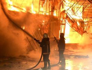 Ankara fire damages 680-store market
