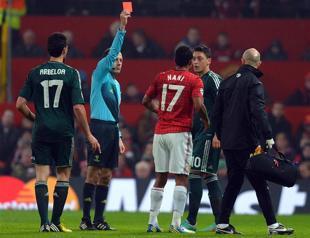 British media blame Manchester United’s loss on Turkish referee Cüneyt Çakır