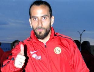 ‘Hacked’ footballer’s tweet causes excitement