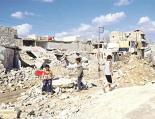 New massacre fears as Syria army batters Banias