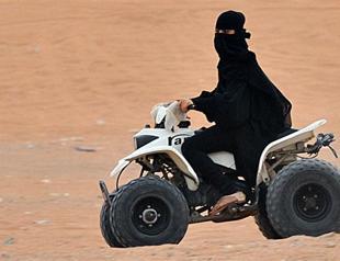 Saudi Arabia allows schoolgirls to play sport