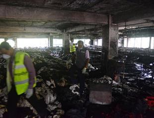 Bangladesh factory fire kills 8; collapse toll hits 892