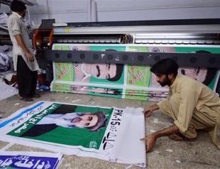 Son of Pakistan ex-PM kidnapped two days before vote