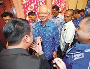 Malaysia PM records worst electoral result