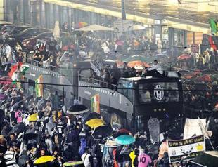 Juventus opens old wounds with title victory