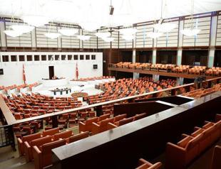 Constitution commission agrees to continue work until July 1