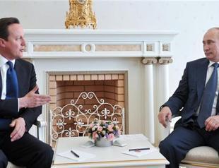 Cameron, Putin discuss Syria amid new push to end war