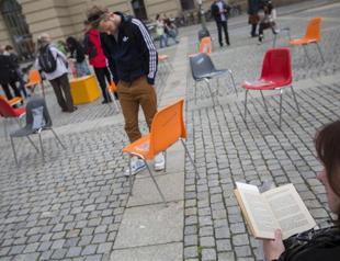 Germany commemorates intellectual decapitation, says still feels effect of Nazi book burnings