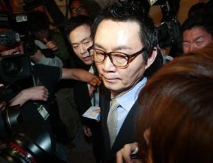 South Koreas presidency apologises for sex scandal