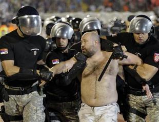 Partizan wins troubled Belgrade derby, 92 hooligans under arrest