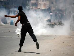 Salafist protester killed in clash with police over banned meeting in Tunisia