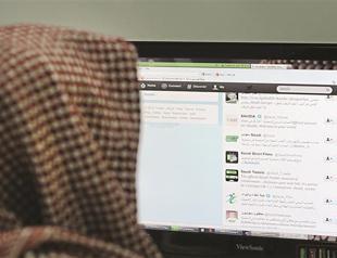 Arabs urged to use social media to fight extremism