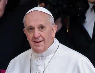 Pope Francis vows renewed collaboration with Jews