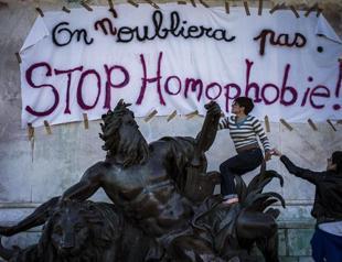 French watchdog says homophobia spiked in 2012