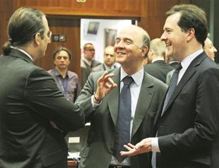 EU toils on status for big depositors in future bail-ins