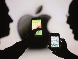 Europe probes Apple’s iPhone strategies, reports say