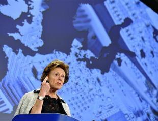 EU welcomes pledge by Egypt for open Internet