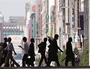 Japanese economy grows again, signaling recovery