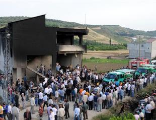 Fuel tank explosion kills at least nine in Hatay