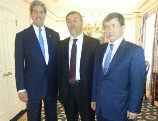 Father of Mavi Marmara victim meets Kerry, delivers letter for Obama