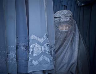 Afghan MPs halt landmark womens bill, sparking anger