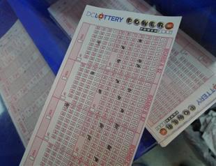 US lottery winner scoops $590.5-million jackpot