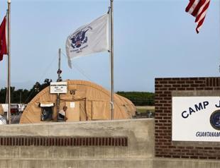 Obama proposes to lift moratorium on transferring Guantanamo inmates to Yemen