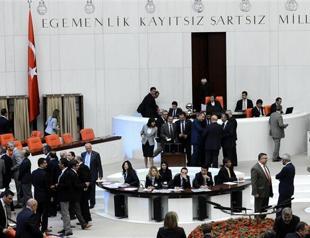 Turkish Parliament adopts alcohol restrictions, bans sale between 10 pm and 6 am