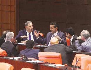 Is the AKP changing its election plans