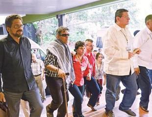 Colombia, FARC take major step forward toward peace