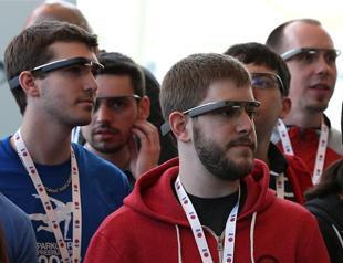 Porn app for Google Internet glasses faces hurdles