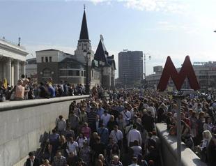 7 people hospitalized after Moscow subway fire